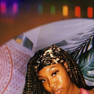 Meet your Posher, Melissa